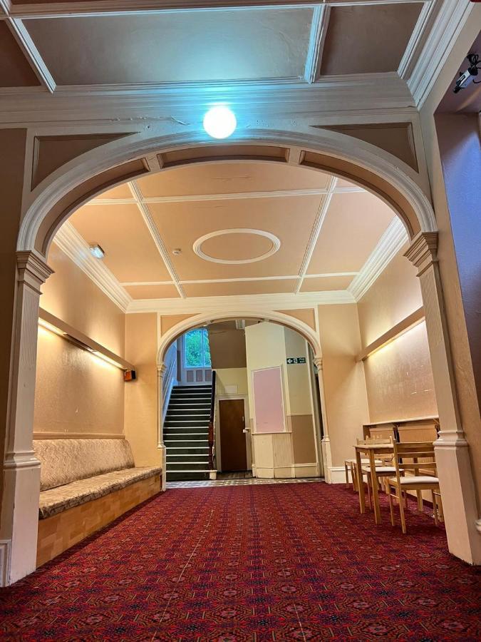 Green Gables Hotel Скарбъро Екстериор снимка